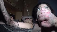 Spanish newbie orgasms so hard her squirt almost hit the ceiling
